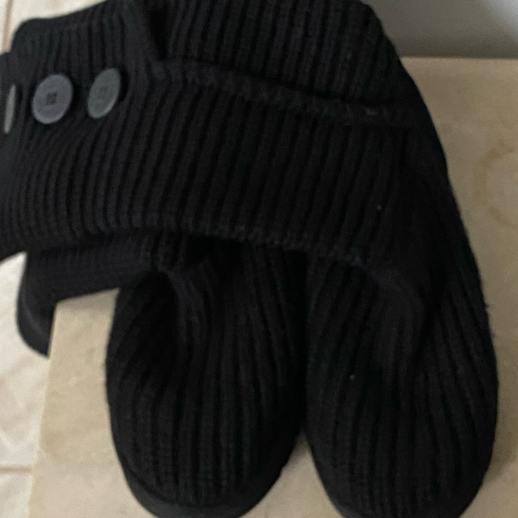 UGG black sweater boots - Picture 1 of 4